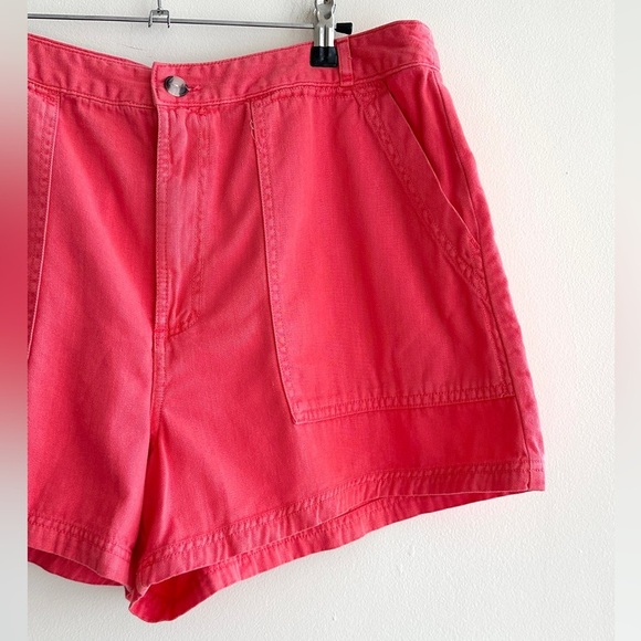 Universal Threads Women's Dusty Red Cotton Shorts, Size 14 - Picture 4 of 16